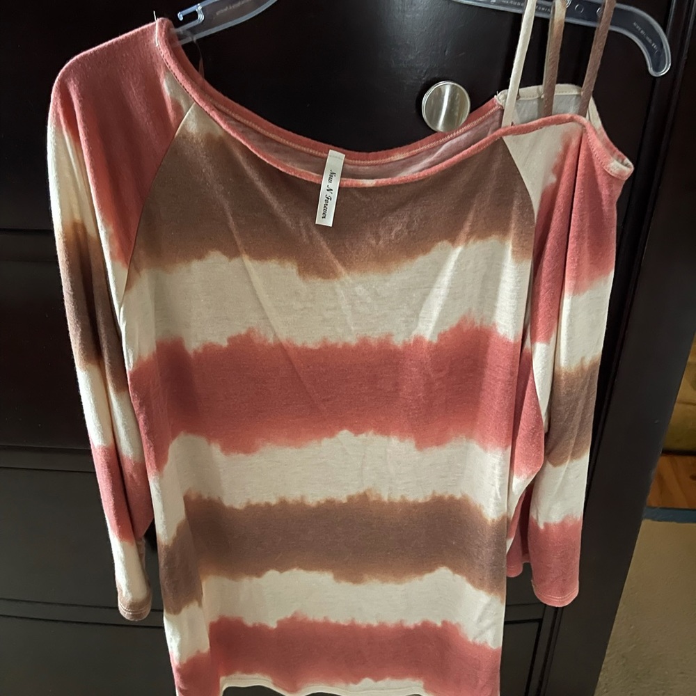 Ladies Top